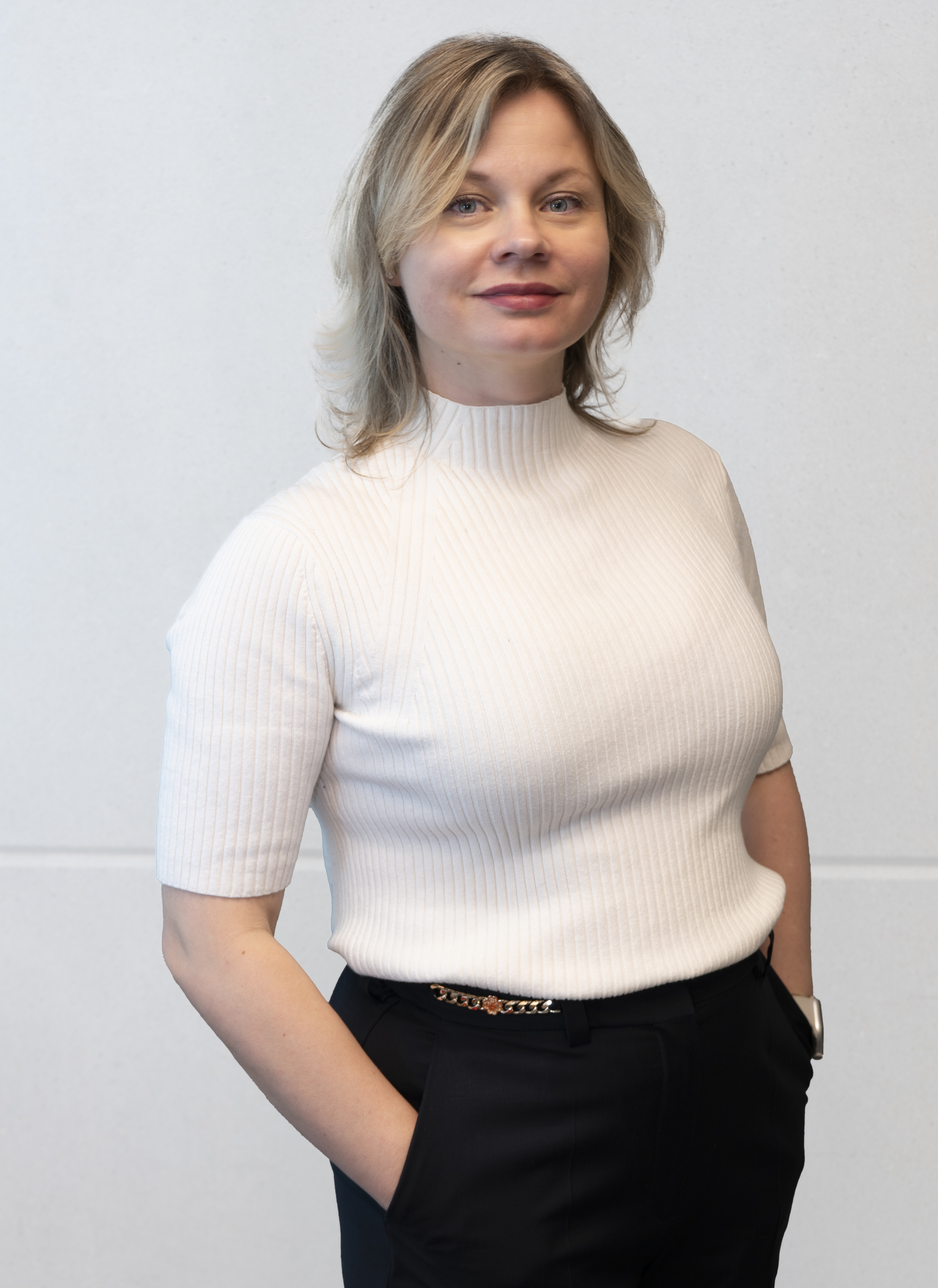 FM Alena Mishina – venäjän ja suomen kielen opettaja